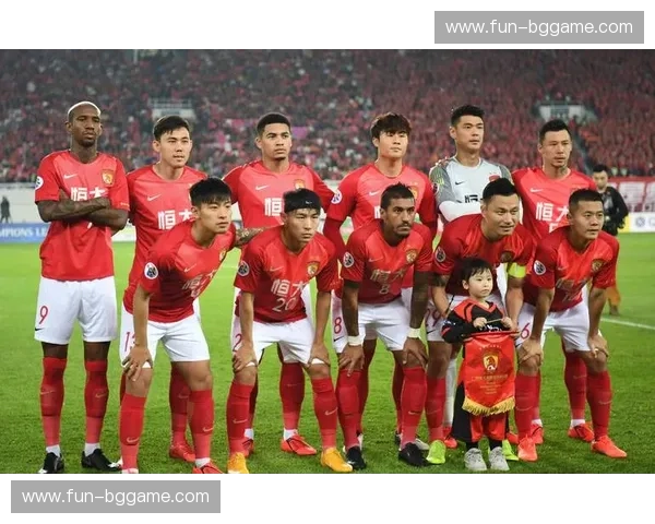 粤超巅峰：广州恒大vs时代的红色记忆与不灭战魂